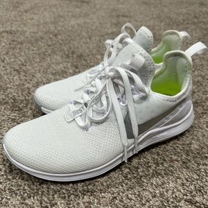Nike Free TR 8 - Size 6 - EUC